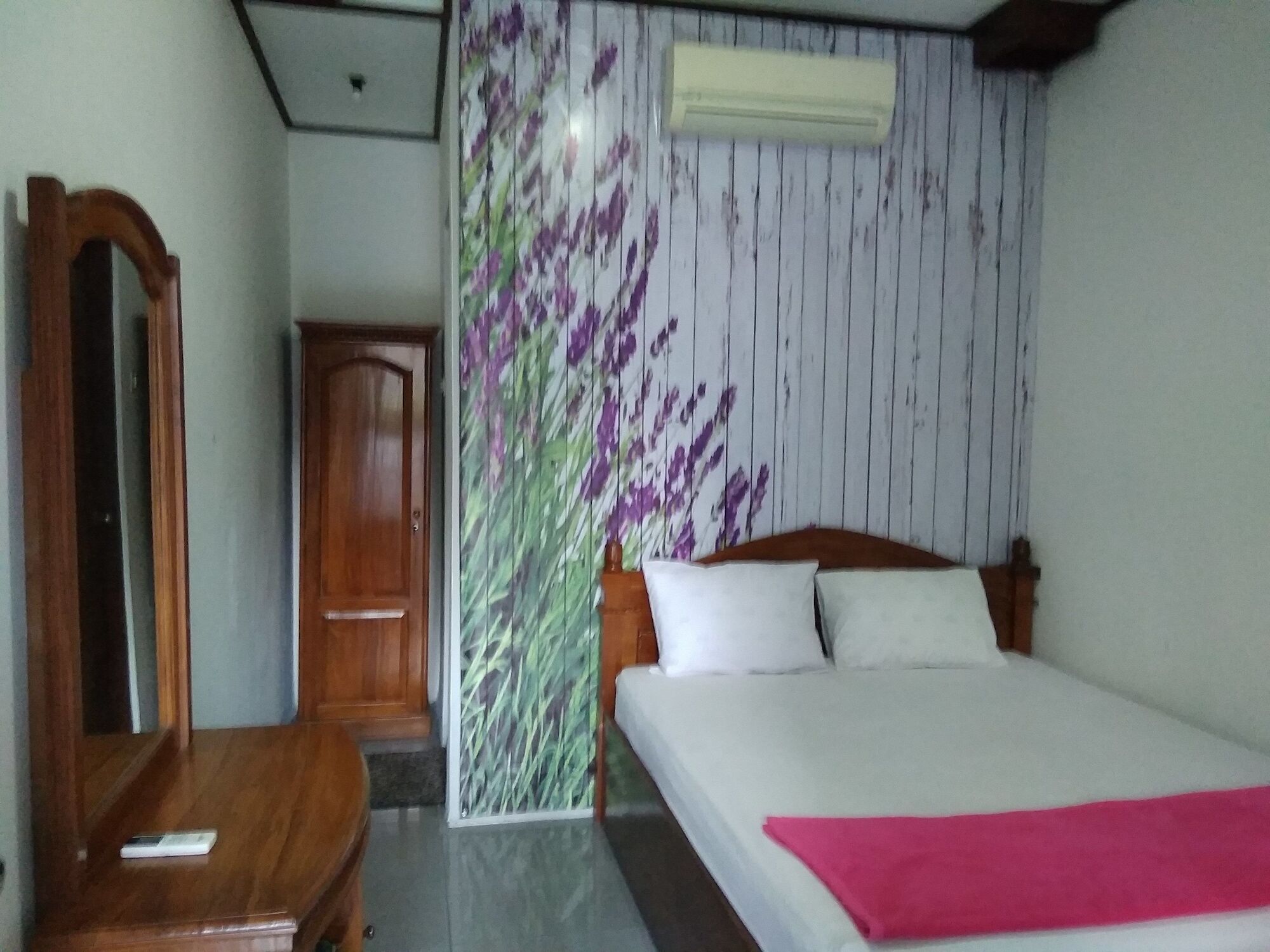 Reddoorz Near Taman Sari 2